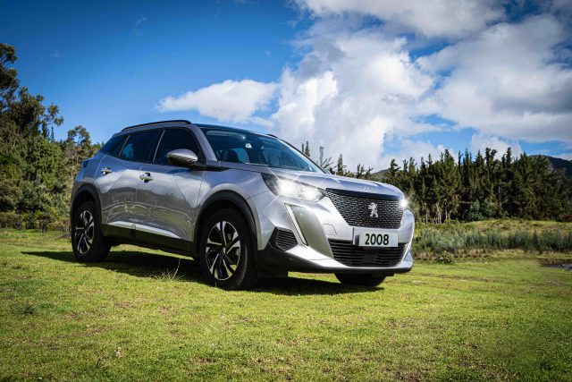 PEUGEOT 2008 1.2 Turbo