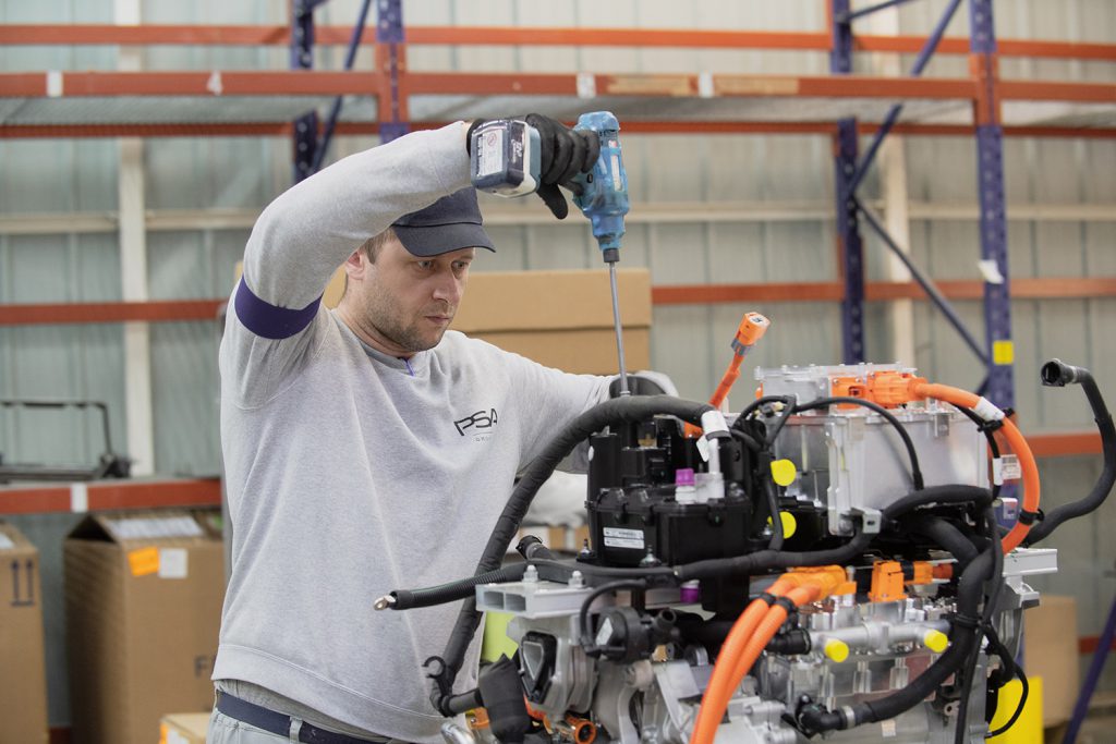 Electrificación de PEUGEOT
