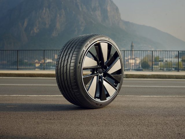 Hankook iON